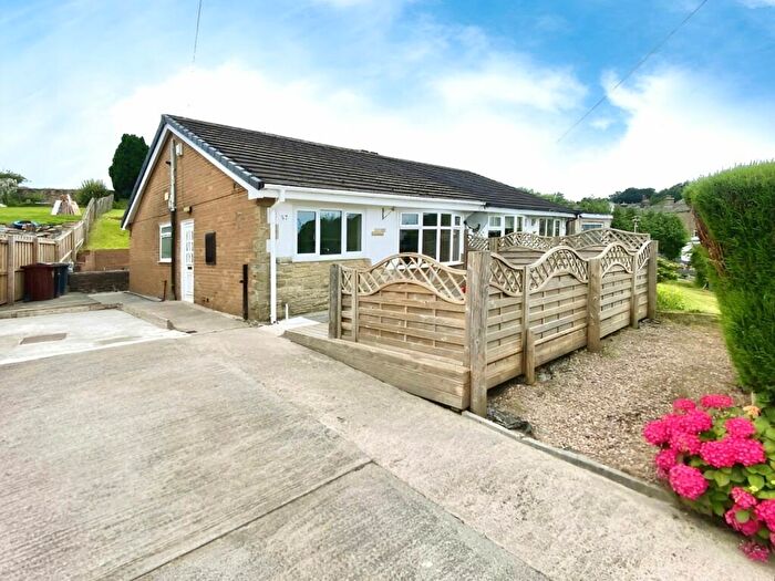 2 Bedroom Bungalow For Sale In Hillside Avenue, Oakworth, Keighley, West Yorkshire, BD22