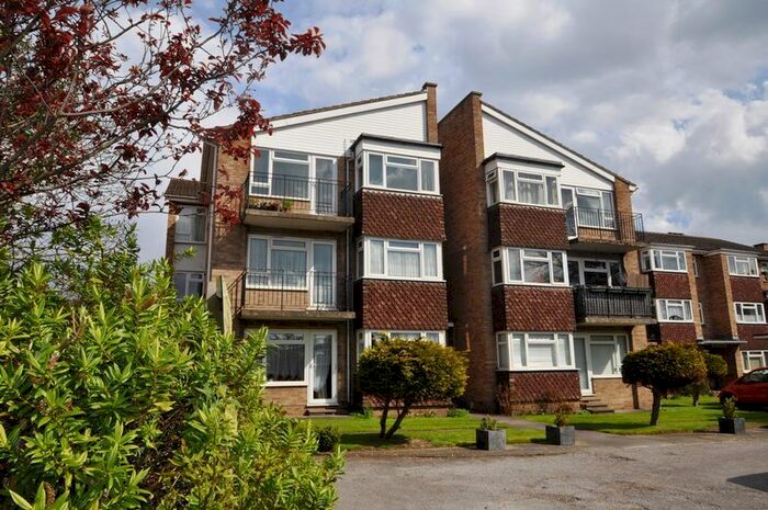 1 Bedroom Flat To Rent In Galsworthy Road, Norbiton, Kingston Upon Thames, KT2