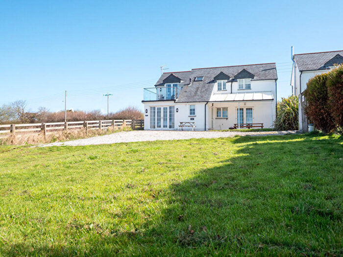 4 Bedroom Detached House For Sale In Poundstock, EX23