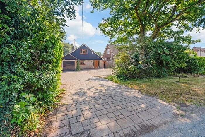 4 Bedroom Detached Bungalow For Sale In Whitepost Lane, Culverstone, Meopham, Kent, DA13