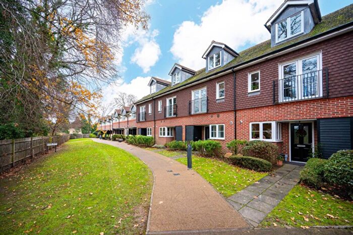3 Bedroom Terraced House To Rent In Epsom Road, Guildford, , Guildford, GU1