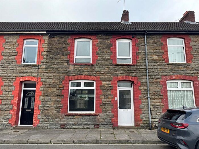 3 Bedroom Terraced House For Sale In John Street, Ynysddu, Newport, NP11