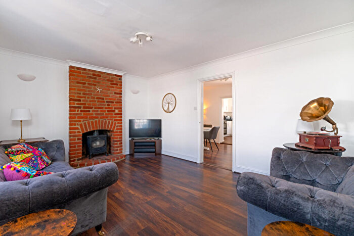3 Bedroom End Of Terrace House For Sale In Clarence Road, Stansted, CM24