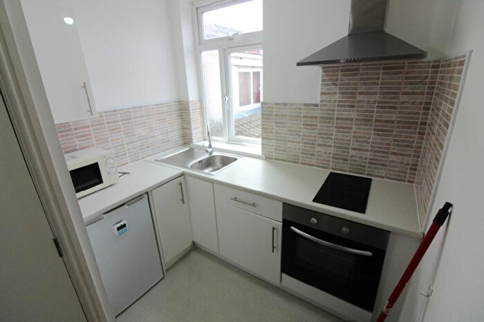 1 Bedroom Flat To Rent In Brook Street - Flat A, Preston, PR1