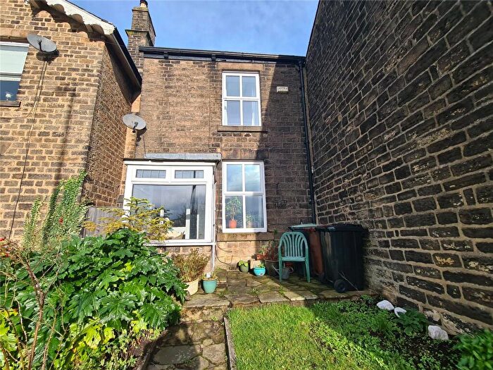 2 Bedroom Detached House For Sale In Manchester Road, Tintwistle, Glossop, Derbyshire, SK13