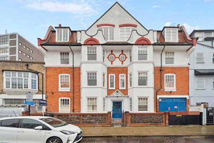 1 Bedroom Flat To Rent In Bulwer Street, Shepherds Bush, W12