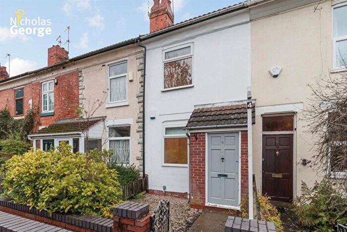 2 Bedroom House To Rent In Holly Place, Selly Park, B29