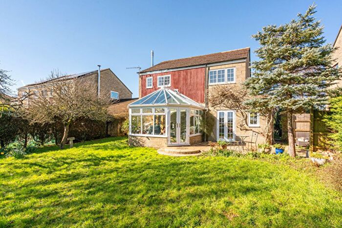 3 Bedroom Detached House For Sale In The Tarters, Sherston, SN16