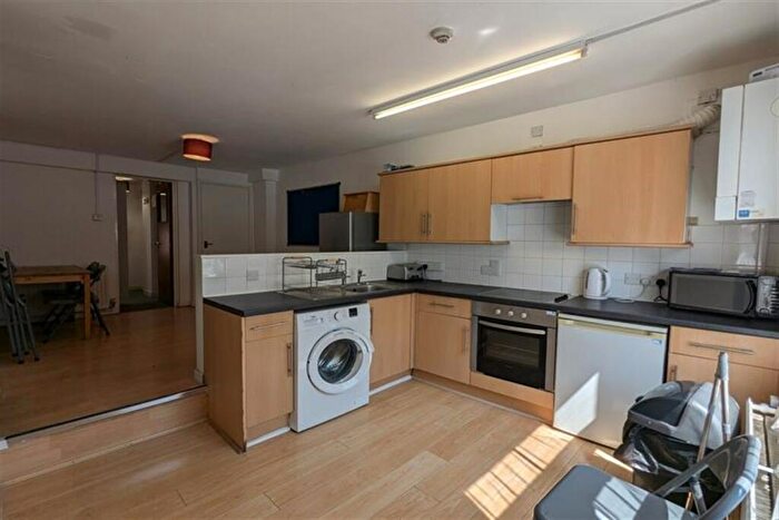 5 Bedroom Terraced House To Rent In St Clements, Cowley, Oxford, Oxfordshire, OX4