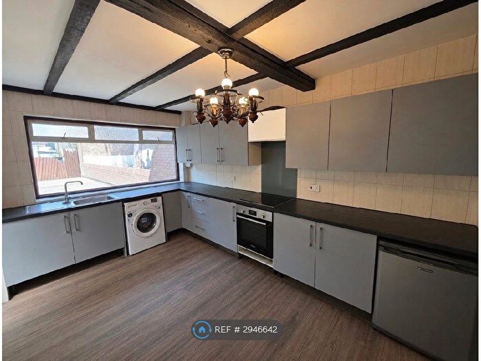 3 Bedroom Terraced House To Rent In Carnarvon Road, London, E10