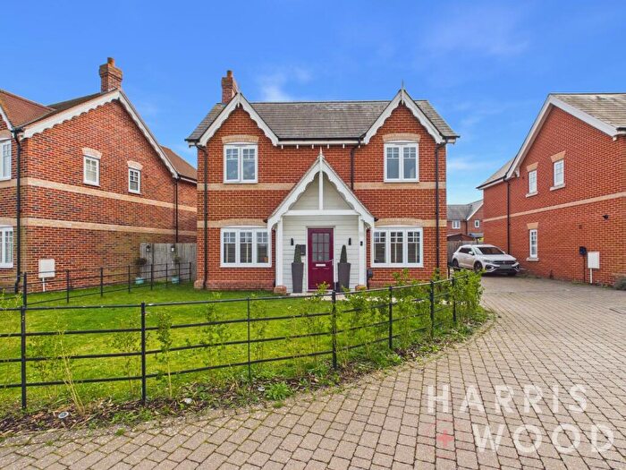 4 Bedroom Detached House For Sale In Lilianna Road, Colchester, Essex, CO4