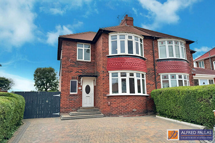 2 Bedroom Semi-Detached House For Sale In Shotley Avenue, Fuwell Mill, SR5
