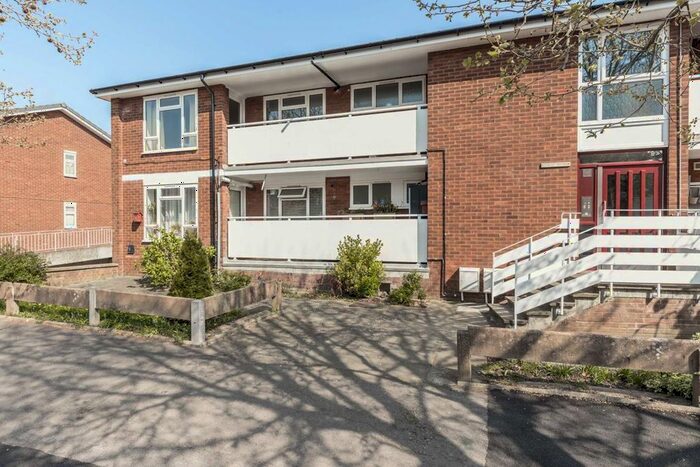 3 Bedroom Flat To Rent In Haylett Gardens, Anglesea Road, Kingston Upon Thames, KT1