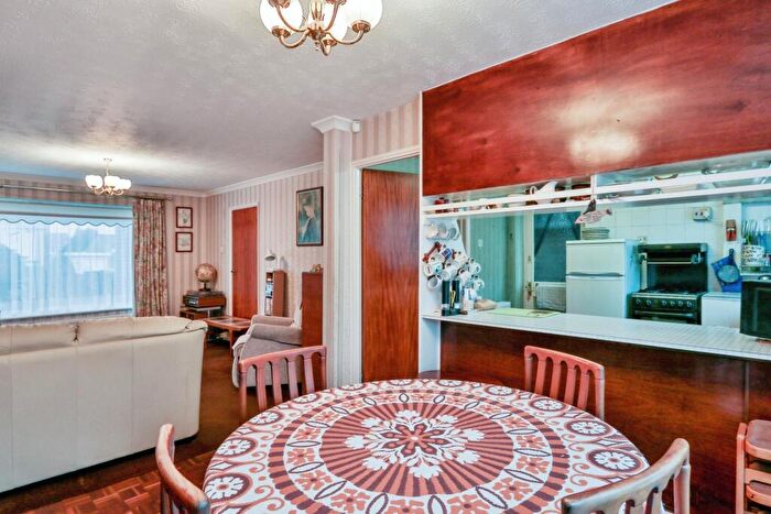 3 Bedroom Semi-Detached House For Sale In Wykeham Close, Poole, Dorset, BH17