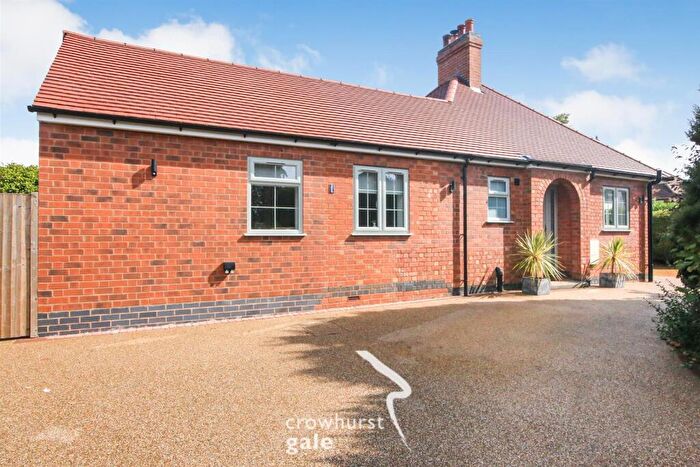 2 Bedroom Detached Bungalow For Sale In Cawston Way, Rugby, CV22