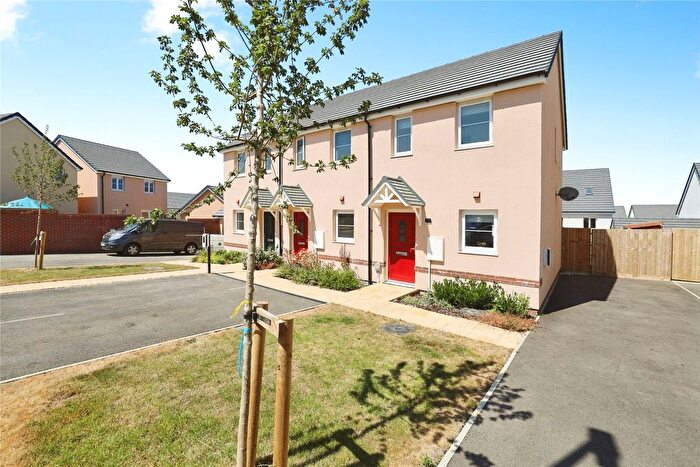 2 Bedroom Semi-Detached House For Sale In Davies Mount, Bideford, Devon, EX39