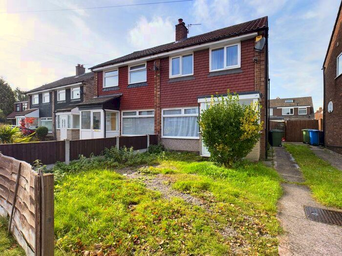 3 Bedroom Semi-Detached House To Rent In Skye Road, Davyhulme, Trafford, M41