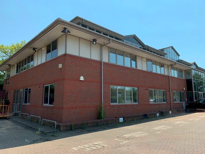 1 Bedroom Flat To Rent In Cleeve Court, Leatherhead, Surrey, KT22