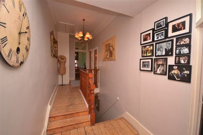 2 Bedroom Flat To Rent In Cavendish Avenue, Finchley, N3