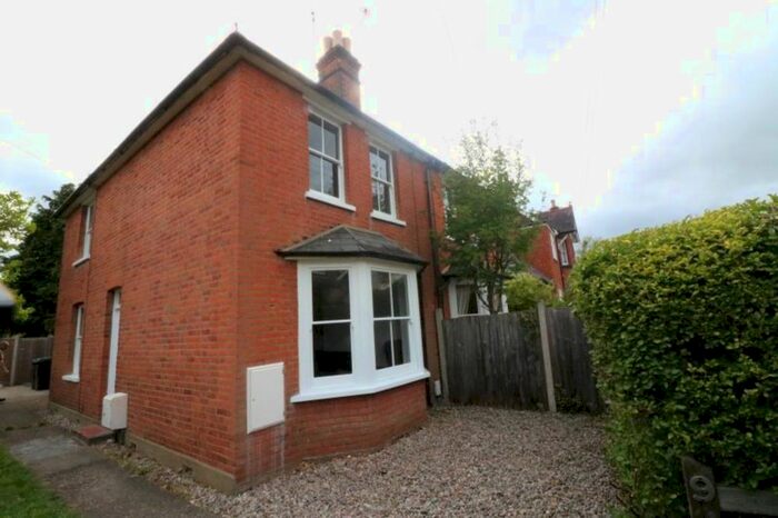 3 Bedroom Semi-Detached House To Rent In Osborne Road, Egham TW20