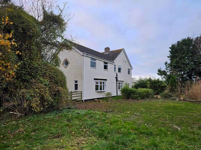 4 Bedroom Detached House For Sale In Lilly Pond House, Yarm, TS15