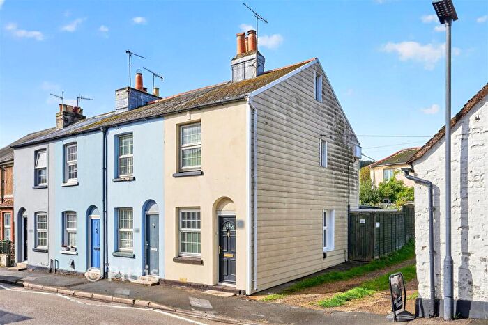 2 Bedroom End Of Terrace House For Sale In High Street, Brading, Sandown, Isle Of Wight, PO36