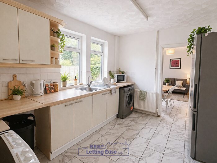 6 Bedroom Semi-Detached House To Rent In Conygre Grove, BS34