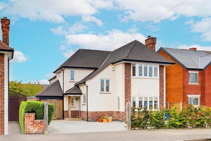 4 Bedroom Detached House For Sale In Gordon Road, West Bridgford, Nottinghamshire, NG2