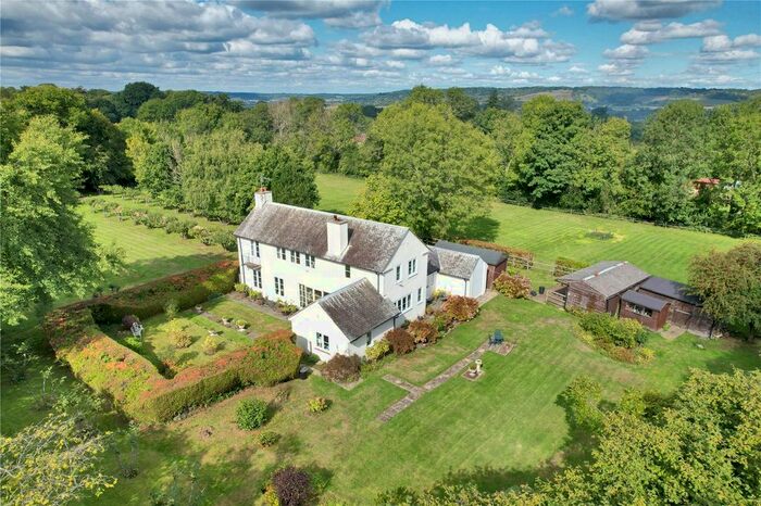 4 Bedroom Detached House For Sale In Seal Chart, Sevenoaks, Kent, TN15