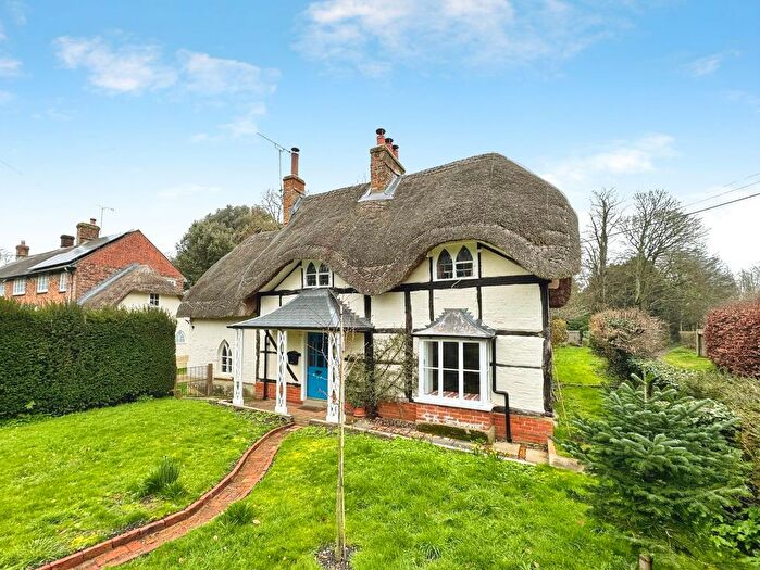 2 Bedroom Cottage To Rent In Conock, Conock Manor, SN10