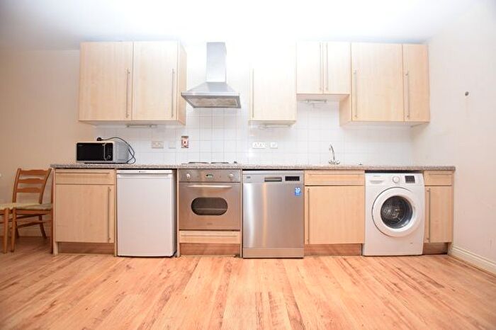 2 Bedroom Property To Rent In Victoria Street, Sheffield, S3