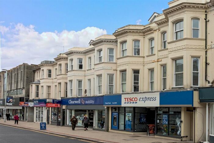 1 Bedroom Flat For Sale In Chapel Road, Worthing, BN11