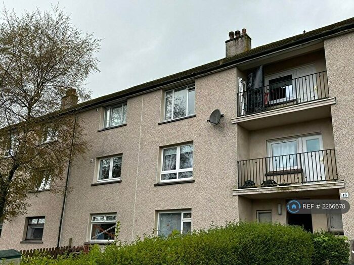 2 Bedroom Flat To Rent In Glen Avenue, Neilston, Glasgow, G78