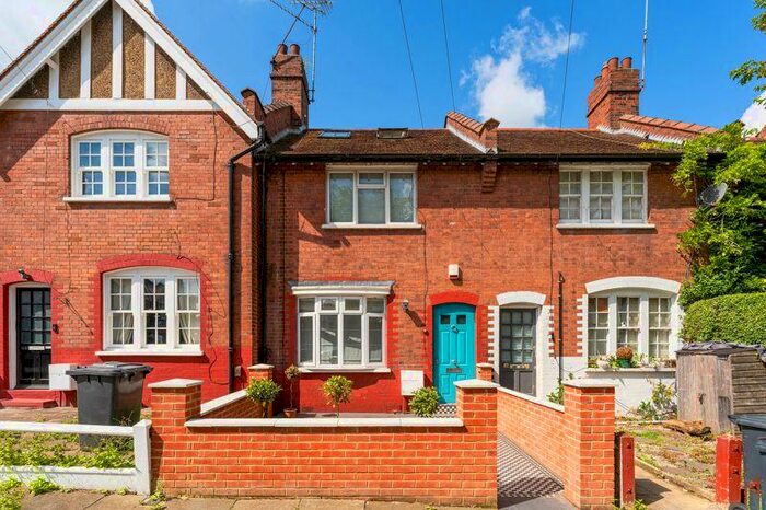 3 Bedroom Terraced House To Rent In Gaskell Road, Highgate, London, N6