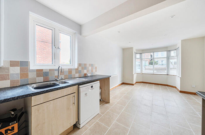 2 Bedroom Semi-Detached House For Sale In Manor Farm Road, Bitterne Park, Southampton, Hampshire, SO18