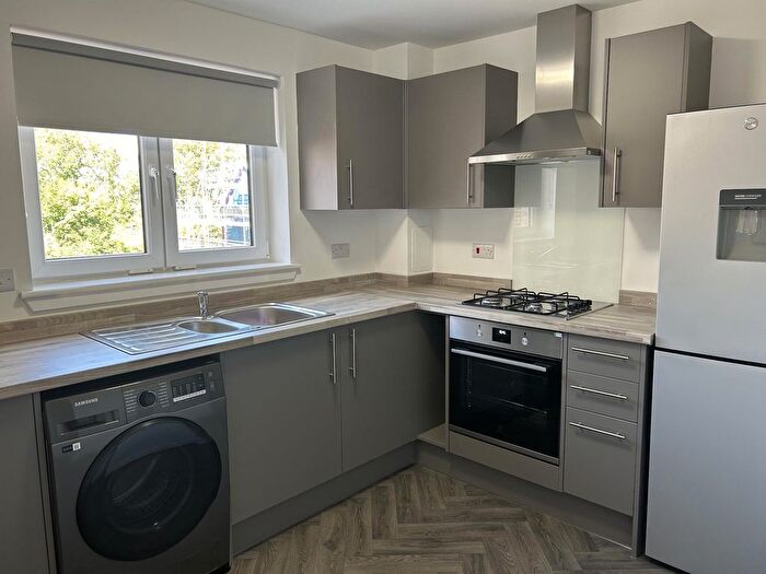 2 Bedroom Flat To Rent In Milligan Drive, Edinburgh, EH16