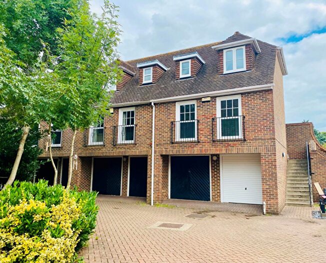 1 Bedroom House To Rent In Ospringe Street, Faversham, ME13