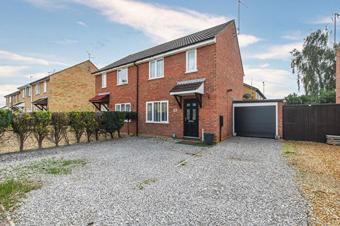 3 Bedroom Semi Detached House For Sale In Payne Avenue, Wisbech, Cambridgeshire, PE13