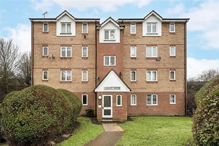 Studio To Rent In Myers Lane, New Cross, SE14