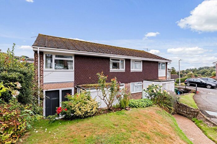 2 Bedroom Flat For Sale In Chalcroft Road, Folkestone, Folkestone, CT20