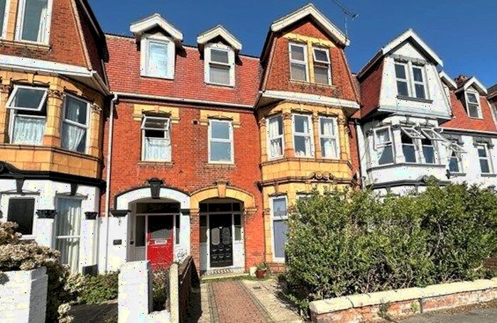 2 Bedroom Flat To Rent In Clarence Road, Gorleston, Great Yarmouth, NR31