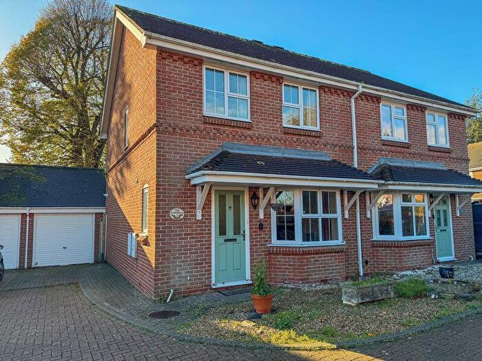 3 Bedroom Semi Detached House For Sale In Wickham, PO17