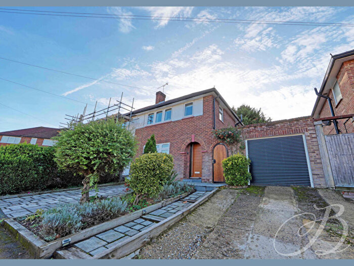 3 Bedroom Semi Detached House For Sale In Coxborrow Close, Cookham, SL6