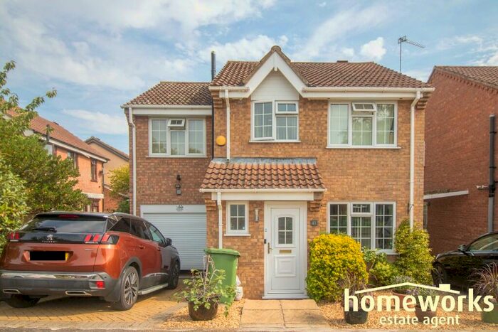 2 Bedroom Detached House To Rent In Allwood Avenue, Dereham, Norfolk, NR19