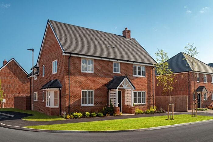 4 Bedroom Detached House For Sale In Pintail Drive, Chichester, PO20