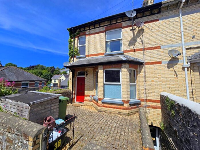 3 Bedroom Terraced House For Sale In Lime Grove, Bideford, EX39