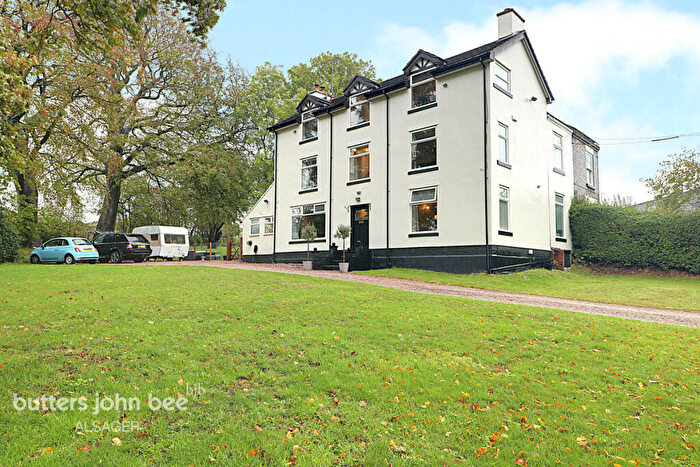5 Bedroom Country House For Sale In Liverpool Road East, Church Lawton, ST7