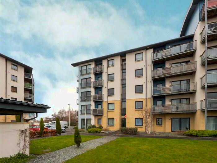 2 Bedroom Apartment To Rent In Pefferbank, Edinburgh, EH16