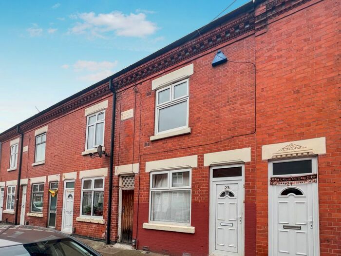 2 Bedroom Terraced House To Rent In Woodland Road, Leicester, LE5