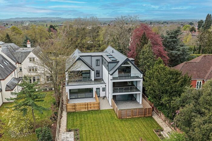 2 Bedroom Flat For Sale In Flat, Benson Road, Stratford-Upon-Avon, CV37